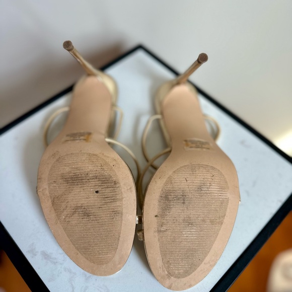 Steve Madden Bellezza Gold Ankle Strappy Heels Rounded Toe Size 8.5 - Picture 5 of 5